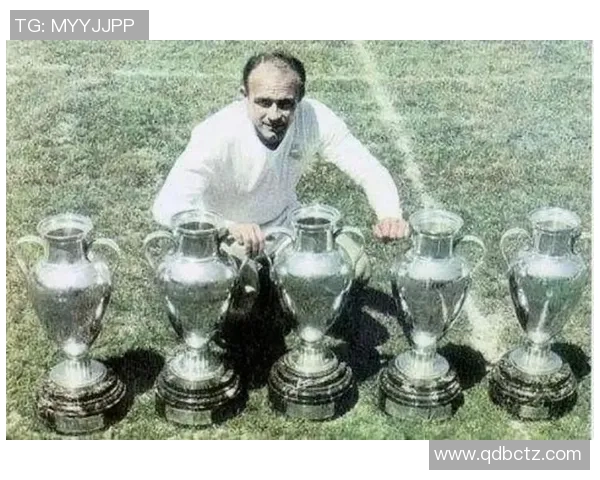 全球最帅气足球球星排行榜 从球场到荧幕的风采对比