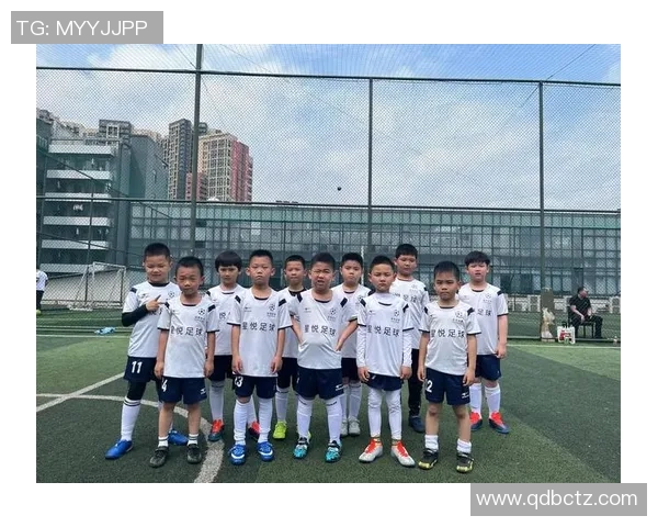 足球二代球星传承经典魅力 赛场上的家族荣耀与未来希望