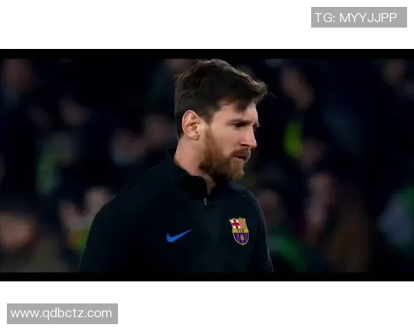 足球巨星技巧揭秘 全面解析梅西C罗等顶级球员训练秘笈