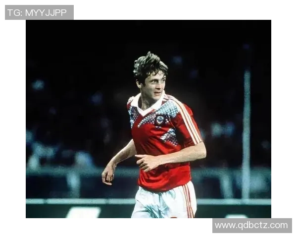 二十年前足球明星回顾：他们的辉煌岁月与当时的足坛传奇